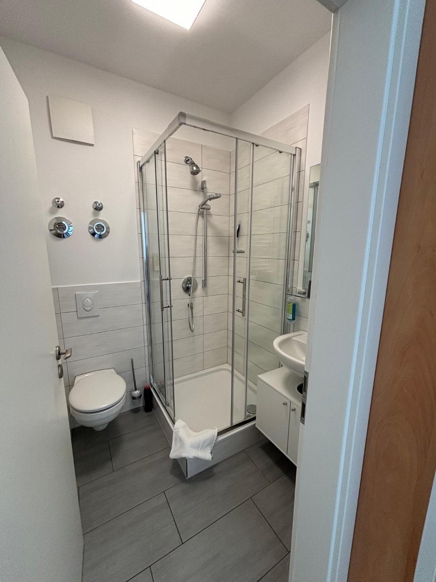 Einraumapartment Im Erdgeschoss Mit Seeblick Rheinsberg Zewnętrze zdjęcie